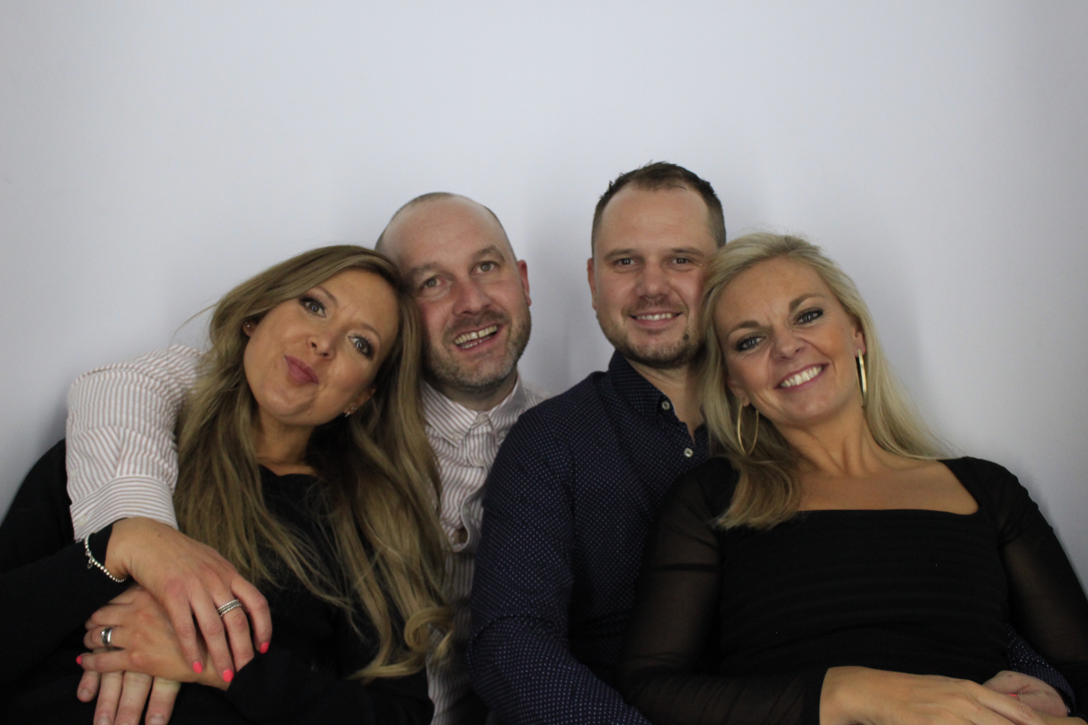 Darren and sarah’s 40th birthday celebration | View more photos from the event at gallery.myphotoboothexperience.co.uk/u/MyPhotoBoothExperienceLtd/Darren-and-sarah’s-40th-birthday-celebration